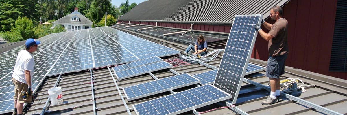 Fotowoltaika i boom na instalacje elektrowni słonecznych