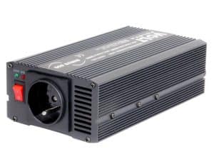 Sinus 300/600 12V – uniwersalna przetwornica turystyczna