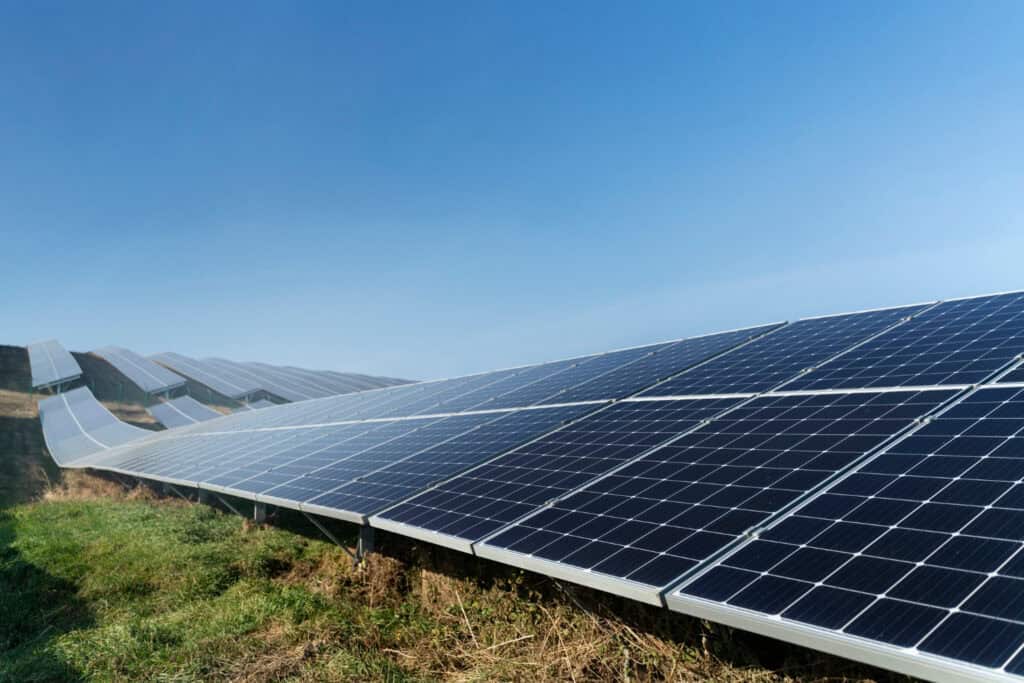 energia odnawialna w Polsce, elektrownie słoneczne, panele fotowoltaiczne