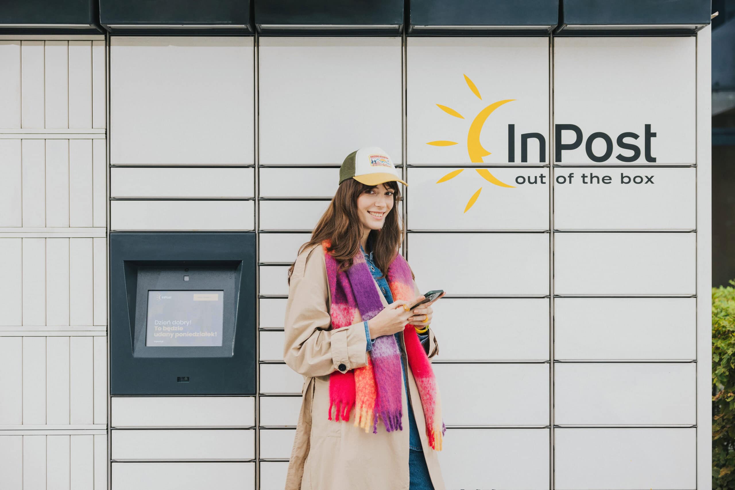 Autonomiczne Paczkomaty® firmy InPost będą korzystały z energii słonecznej