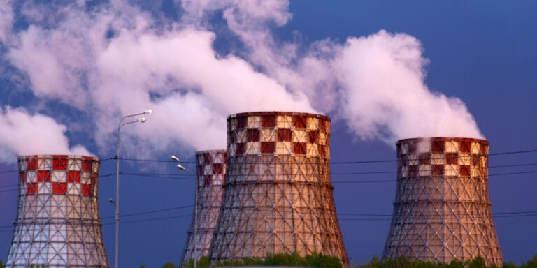 Polski atom a możliwa luka energetyczna w Polsce. Co może jej zapobiec?