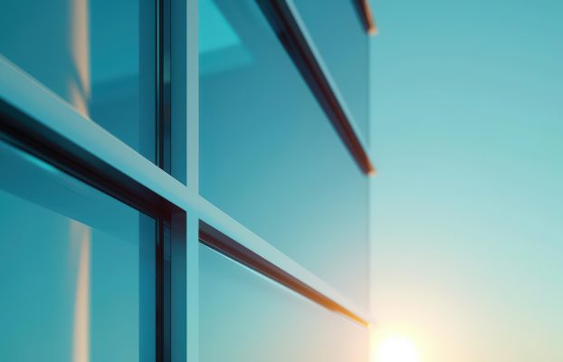 Solarne okna i przezroczyste panele PV: technologia przyszłości już dostępna