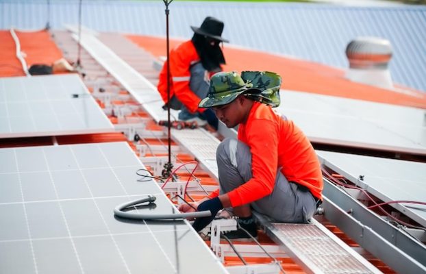 Fotowoltaika a ochrona przeciwpożarowa: wymagania straży i dobre praktyki