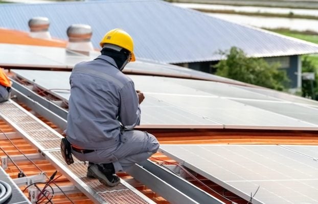 Coroczny przegląd instalacji PV: kompletna checklista konserwacyjna